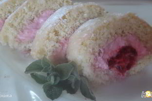 Мини-швейцарские рулетики с малиной