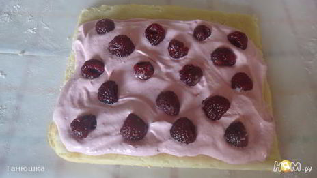 мини-швейцарские рулетики с малиной