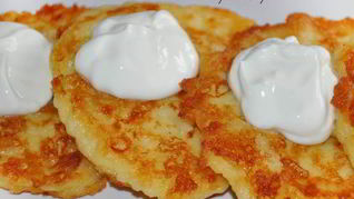 Картофельно-сырные оладьи