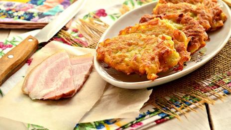 картофельные оладьи с беконом