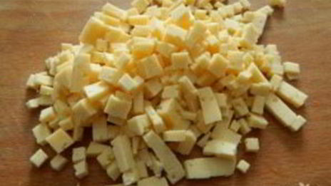 куриные оладьи с сыром и зеленью