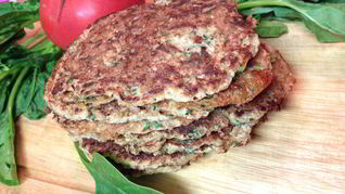 Оладьи из отрубей с творогом и шпинатом