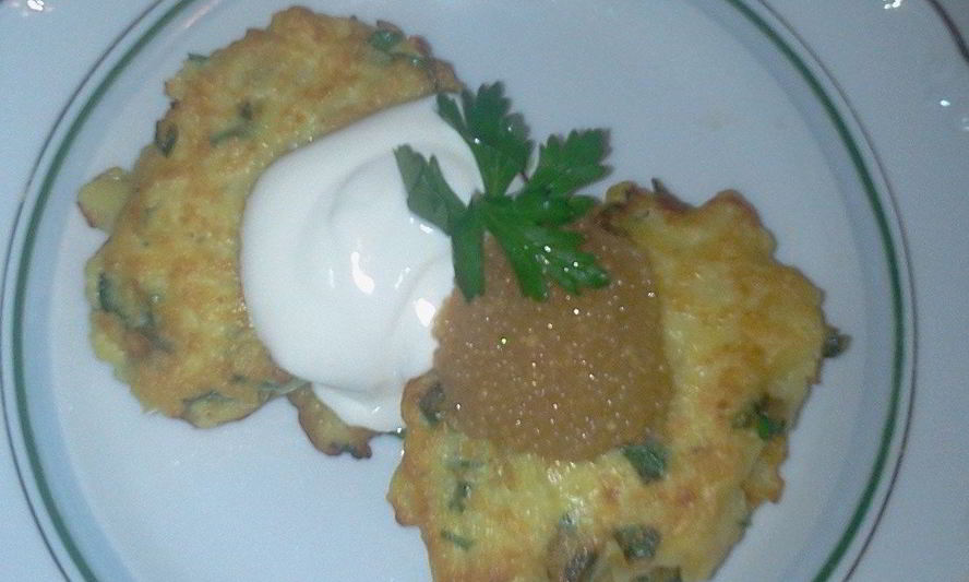 Рецепт оладьи картофельные с щучьей икрой