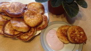 Оладьи на молоке и дрожжах