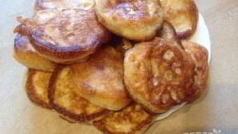 оладьи на молоке и дрожжах