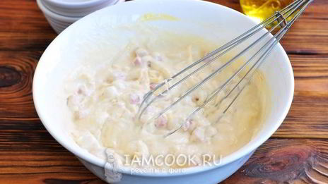 оладьи с колбасой и сыром