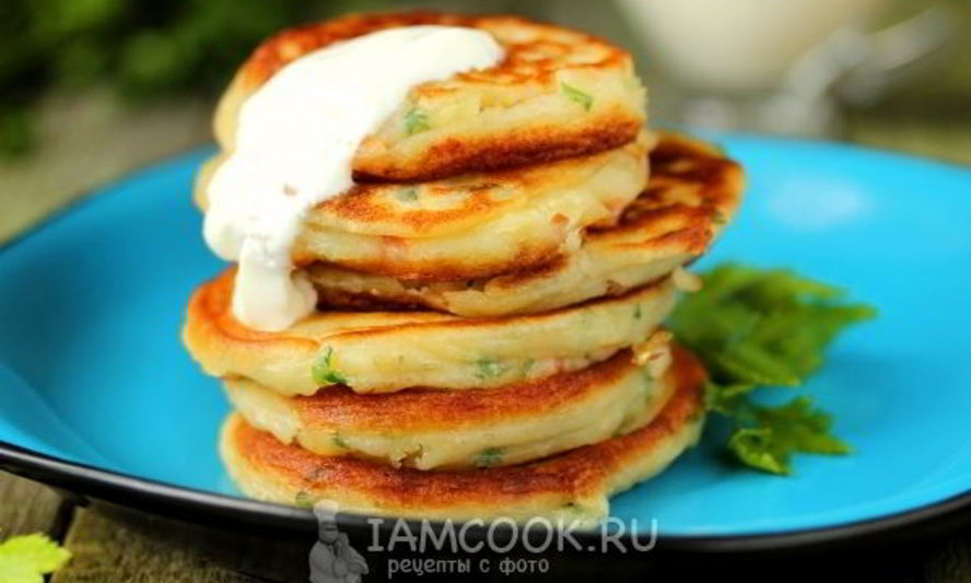 Рецепт оладьи с колбасой и зеленью