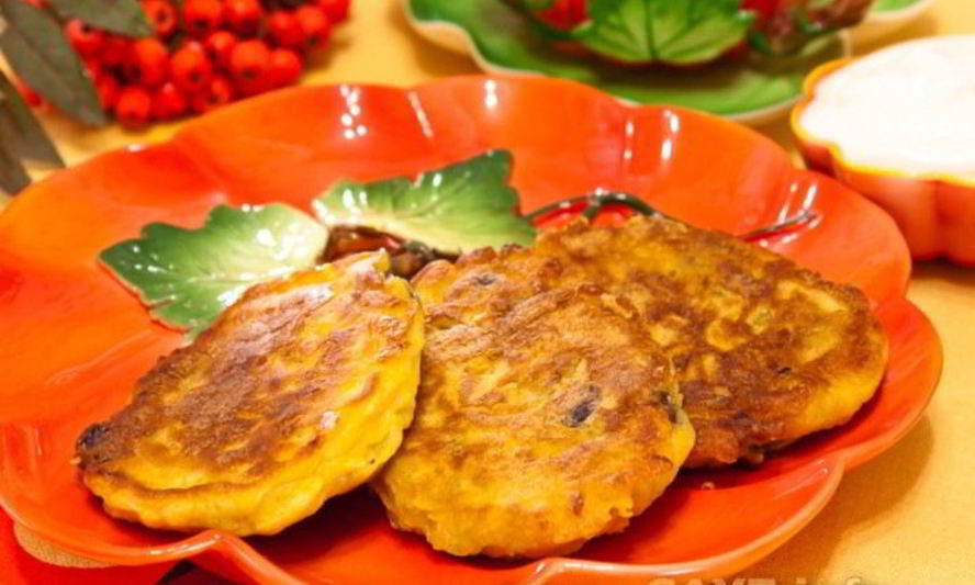 Рецепт оладьи с тыквой и вяленой ягодой