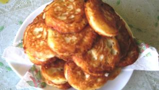 Оладьи с яблоками