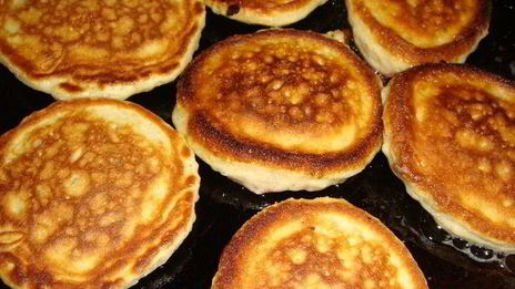 овсяные оладушки с малиной