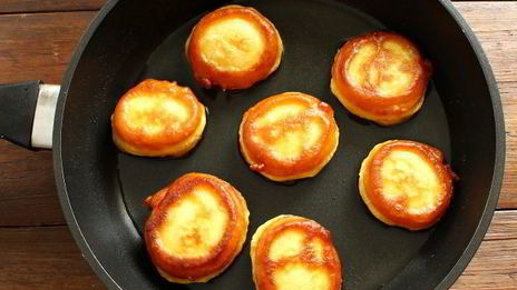 пышные оладьи на воде без дрожжей