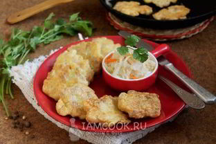 Резаные оладьи из филе курицы с майонезом