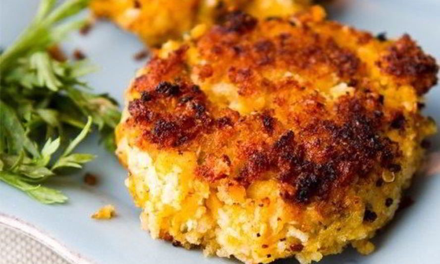 Рецепт тыквенные оладьи с луком и чесноком