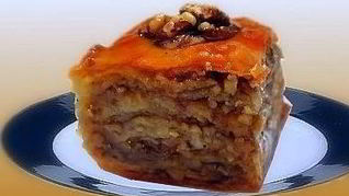 Пахлава из слоеного теста Вкусняшка