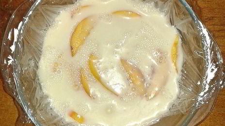 фруктово-сметанное желе с печеньем