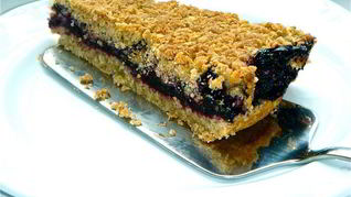 Овсяное печенье с черникой и корицей