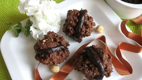 печенье шоколадно-ореховое поцелуи алассио