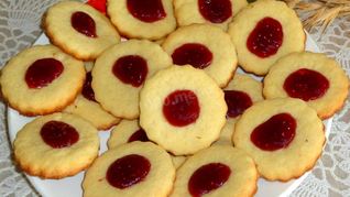 Песочное печенье с джемом