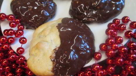 песочное печенье с фундуком и шоколадом