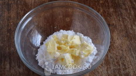 песочное печенье с орехами