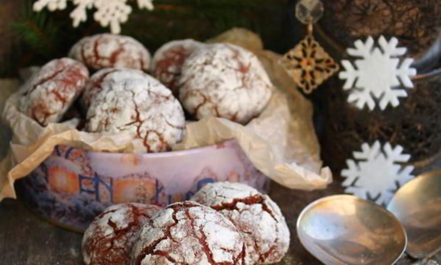 Рецепт шоколадное печенье с кракелюрами