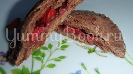 шоколадное печенье с вишней