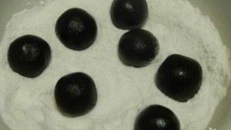 шоколадное треснутое печенье