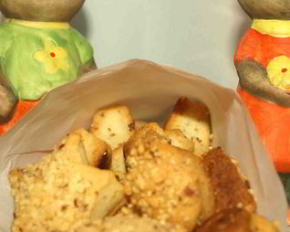 Сырное печенье с миндалем