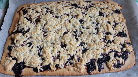 тертое печенье с вареньем