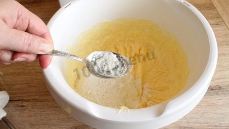 тертое печенье с вареньем