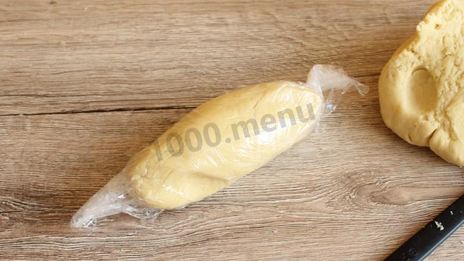 тертое печенье с вареньем