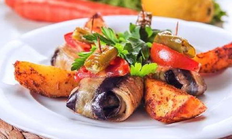 Рецепт пикантные конвертики из баклажанов