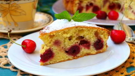 Пироги с клубникой