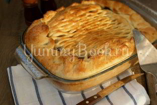 Дрожжевой пирог с картофелем и грибами