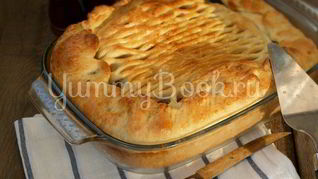 Дрожжевой пирог с картофелем и грибами