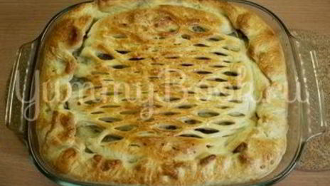 дрожжевой пирог с картофелем и грибами