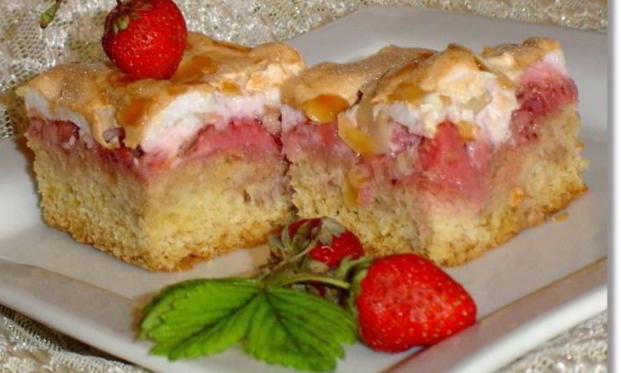 Рецепт клубничный пирог