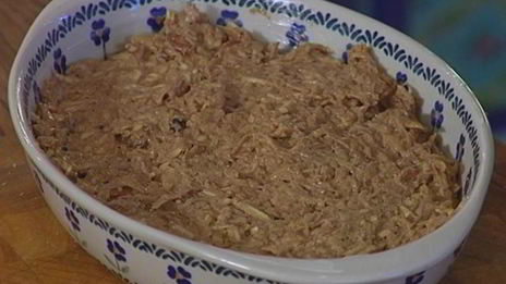 ореховый пирог с имбирем и сливочным кремом