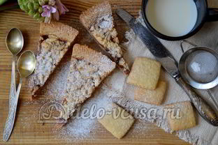 Песочный пирог с вареньем