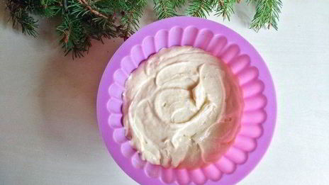 пирог-перевертыш с грушами и орехами