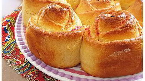 пирог розовый букет