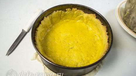 пирог с абрикосами и безе