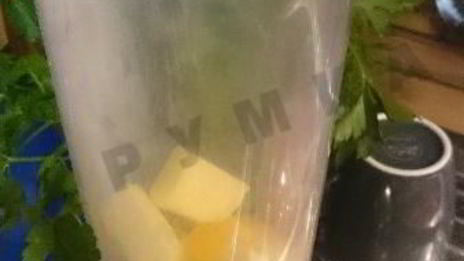 пирог с курицей, грибами и луком