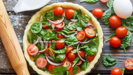 пирог с помидорами и шпинатом