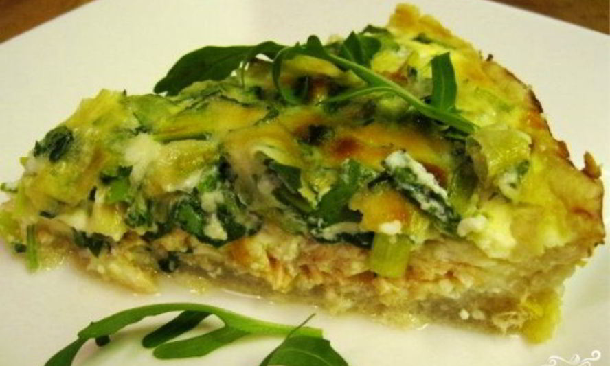 Рецепт пирог с рукколой, семгой и сыром