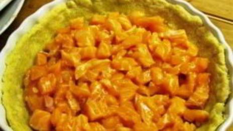 пирог с рукколой, семгой и сыром