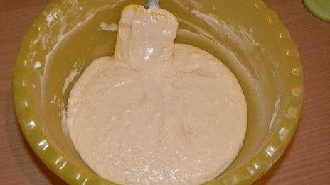 пирог с ягодой и хрустящей крошкой