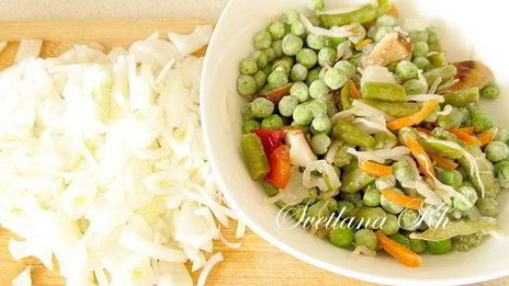 постный пирог с картофелем на томатном соке