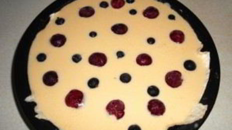 слоеный пирог с ягодами