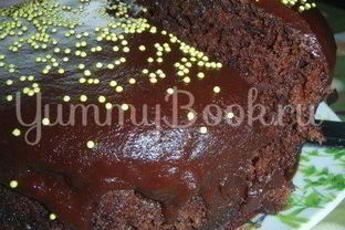 Влажный шоколадный пирог без яиц